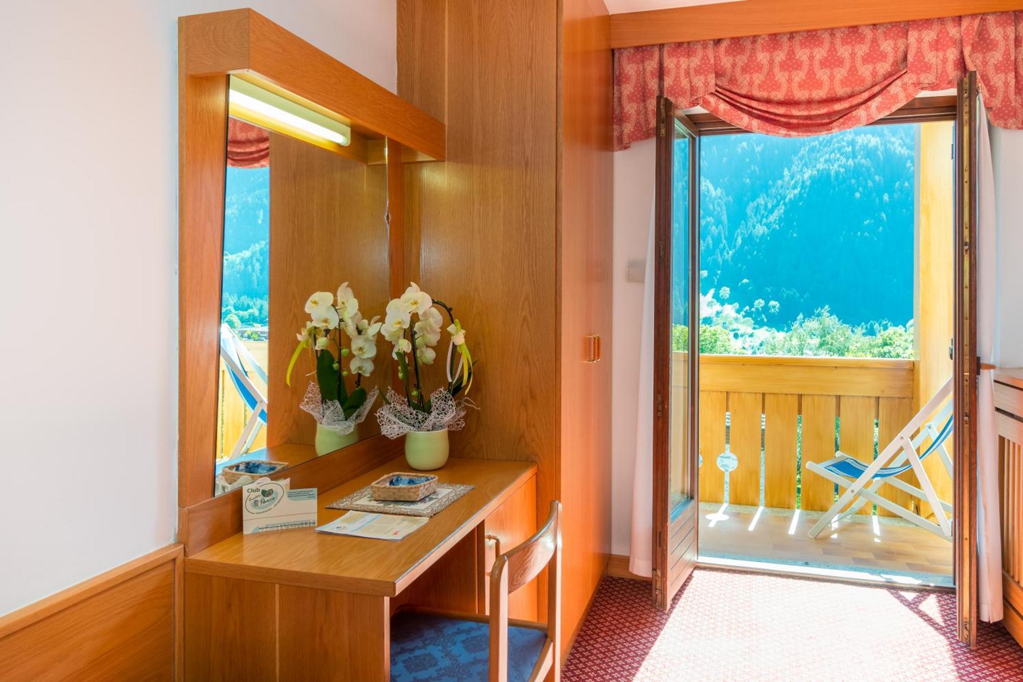 Hotel Bellavista Pinzolo Oda fotoğraf